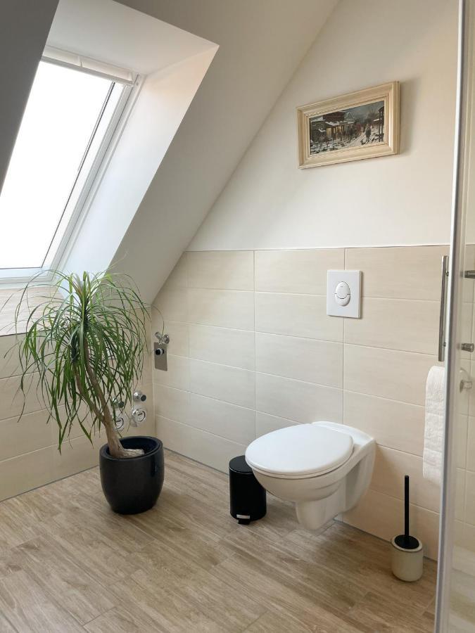 Ferienwohnung Kamrath Mit Wunderschoenem Ausblick نيوروبين المظهر الخارجي الصورة